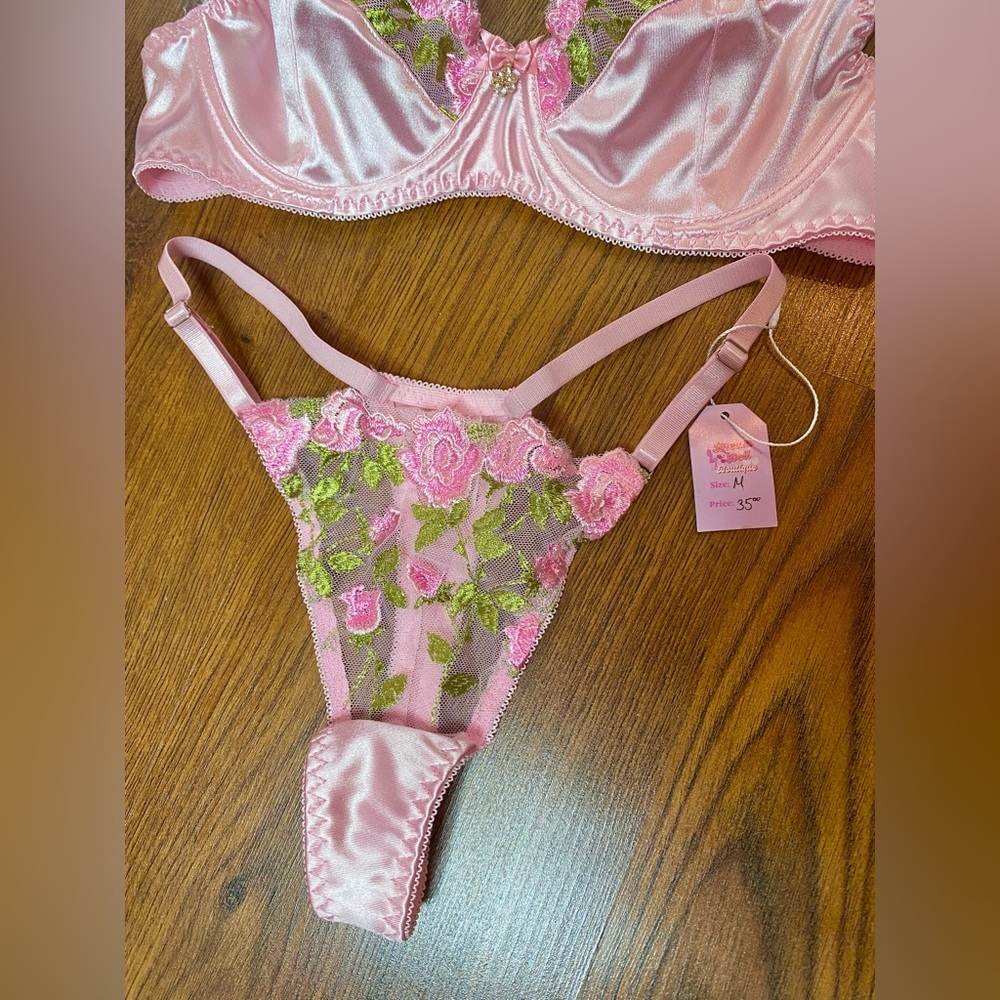 🎀🌷 Ethereal Pink Satin & Sheer Floral Embroidery Lace 2 Pc Lingerie Set 🌷🎀 NWT - Picture 6 of 13